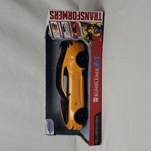 Jada Transformers 2016 Chevy Cameron Bumblebee R/C